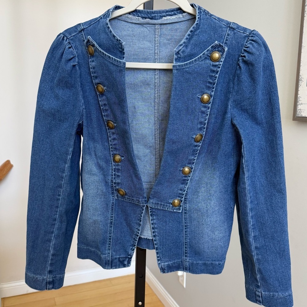 NWOT SHEIN Denim Jacket, size Medium - Picture 1 of 7